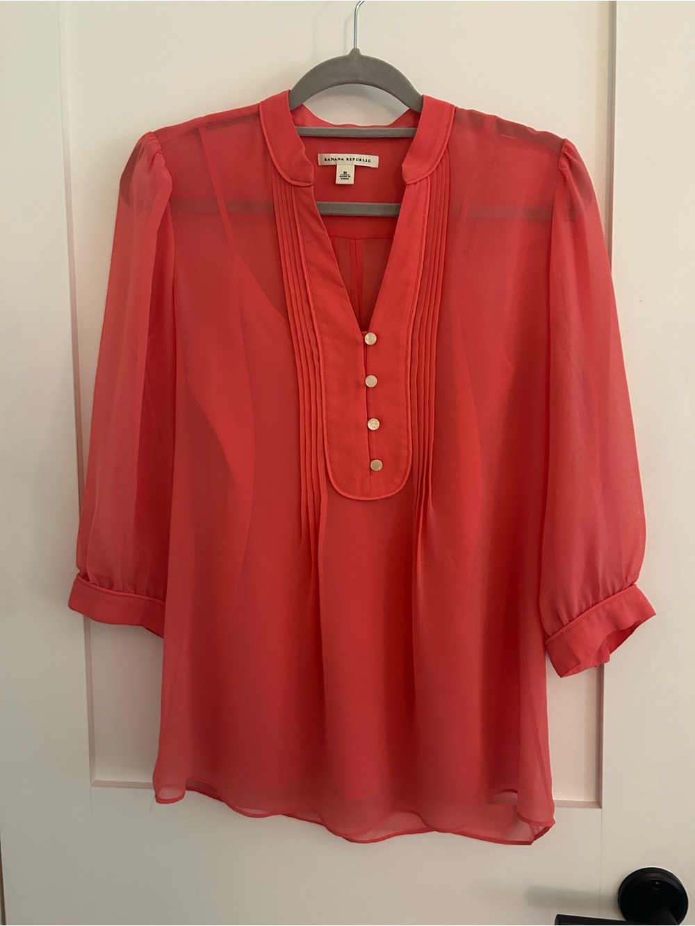 Banana Republic Coral Pink Sheer Pleated Blouse-Medium